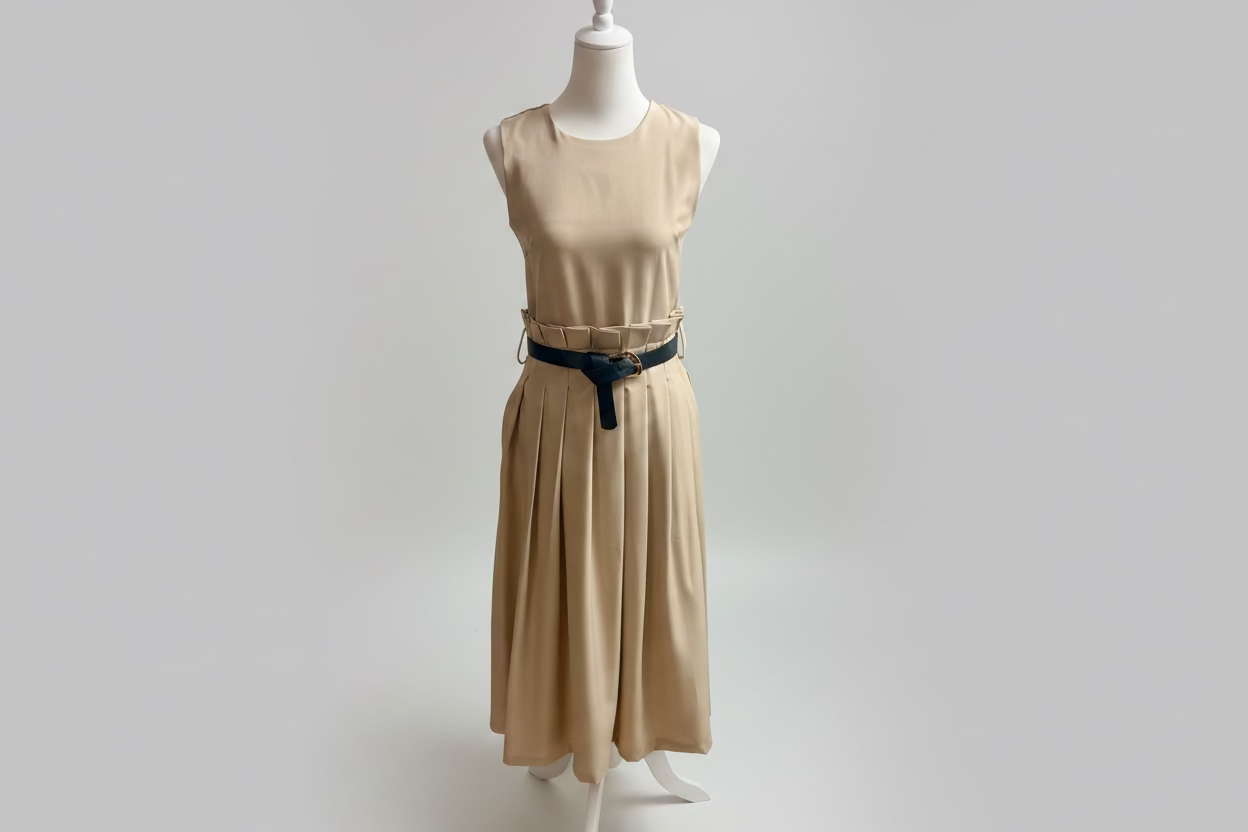 Kleid mit Faltenbund, Faltenrock & Gürtel
