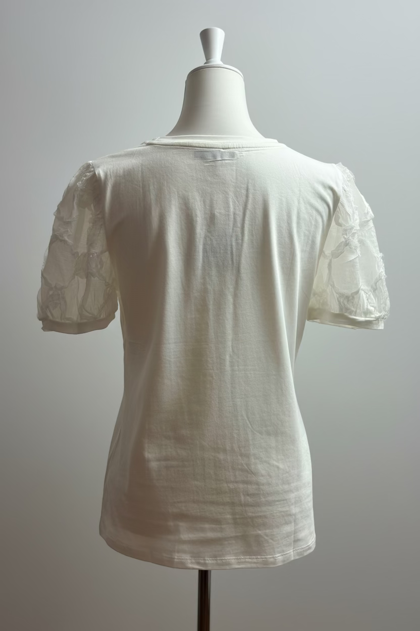 T-Shirt mit Ballon-Spitzenärmeln