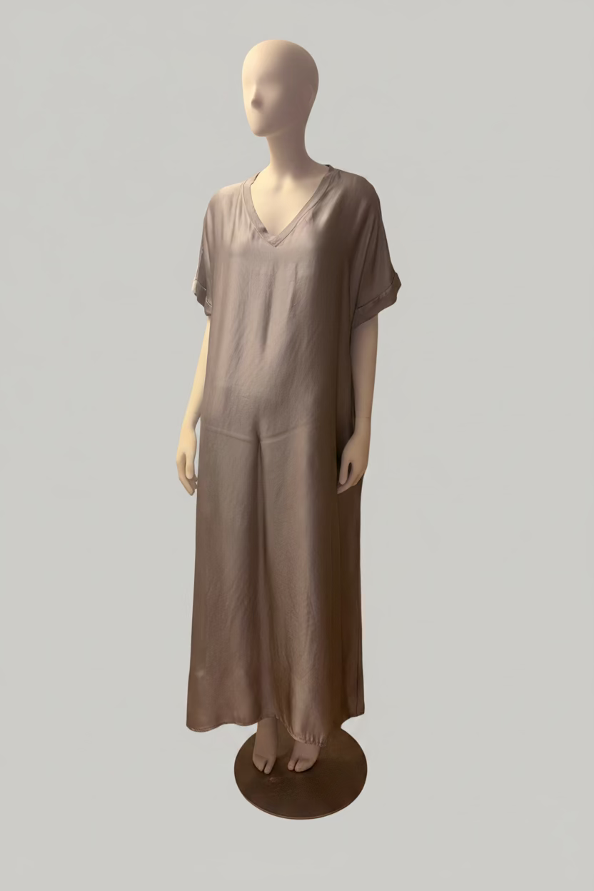 Kleid mit V-Ausschnitt