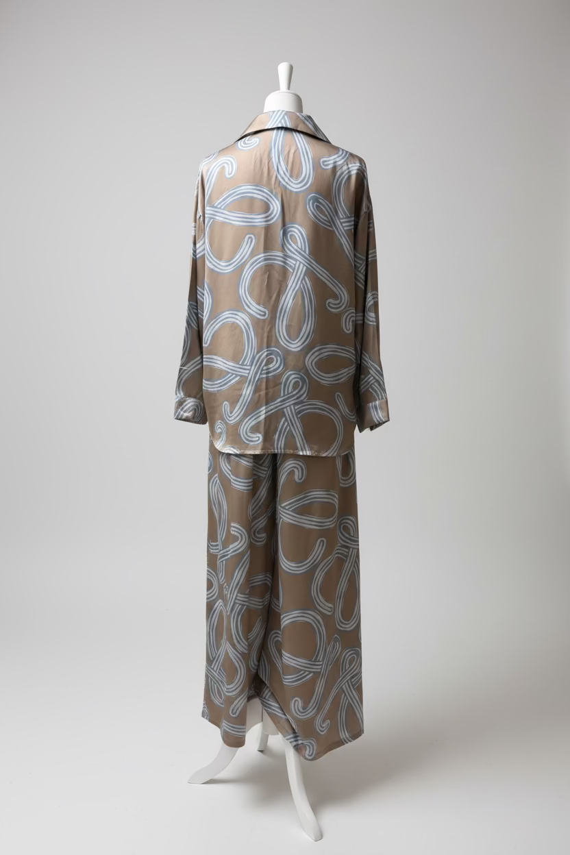 Zweiteiler, Hose mit Bluse