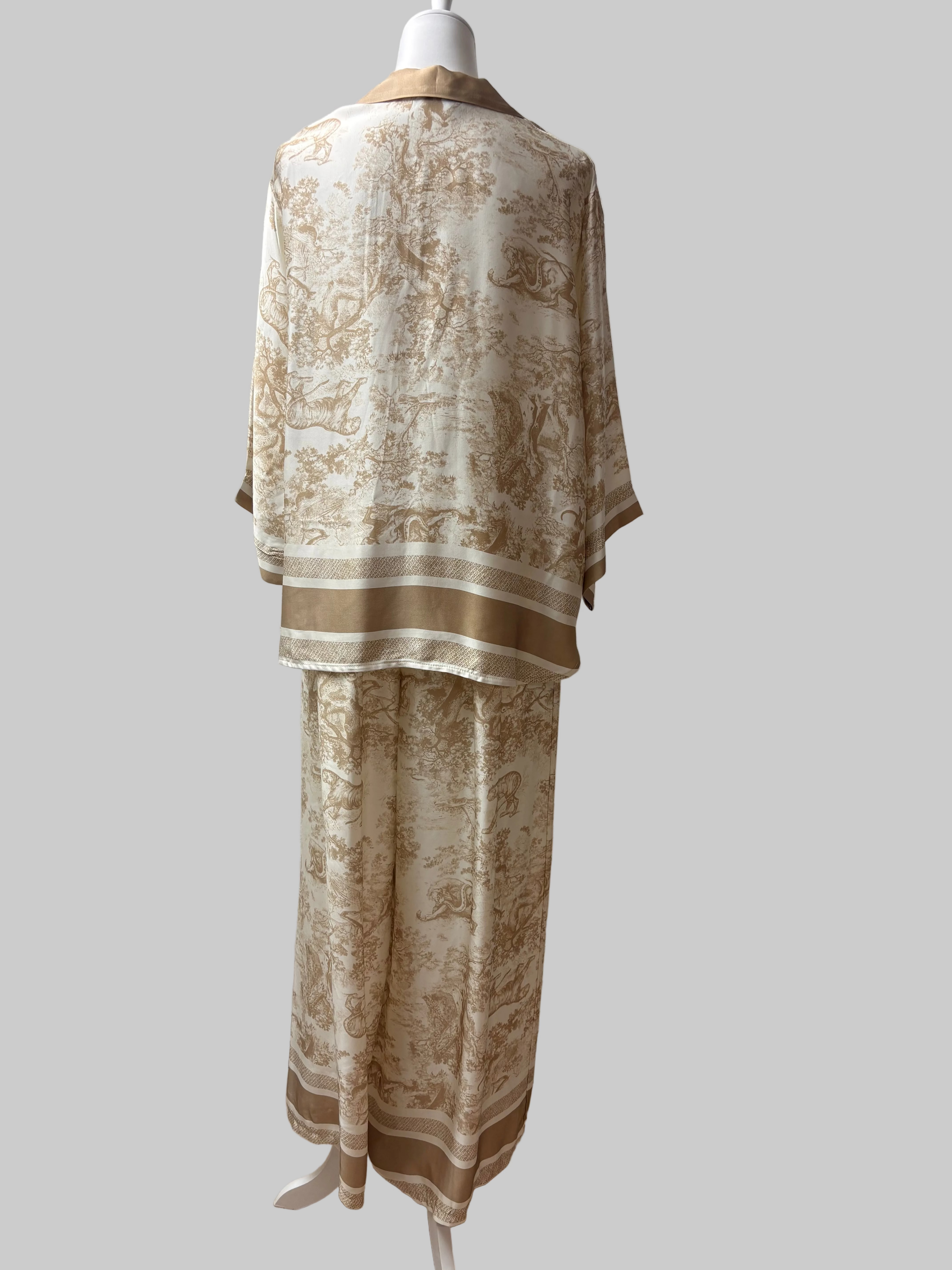 Zweiteiler, Hose mit Shirt