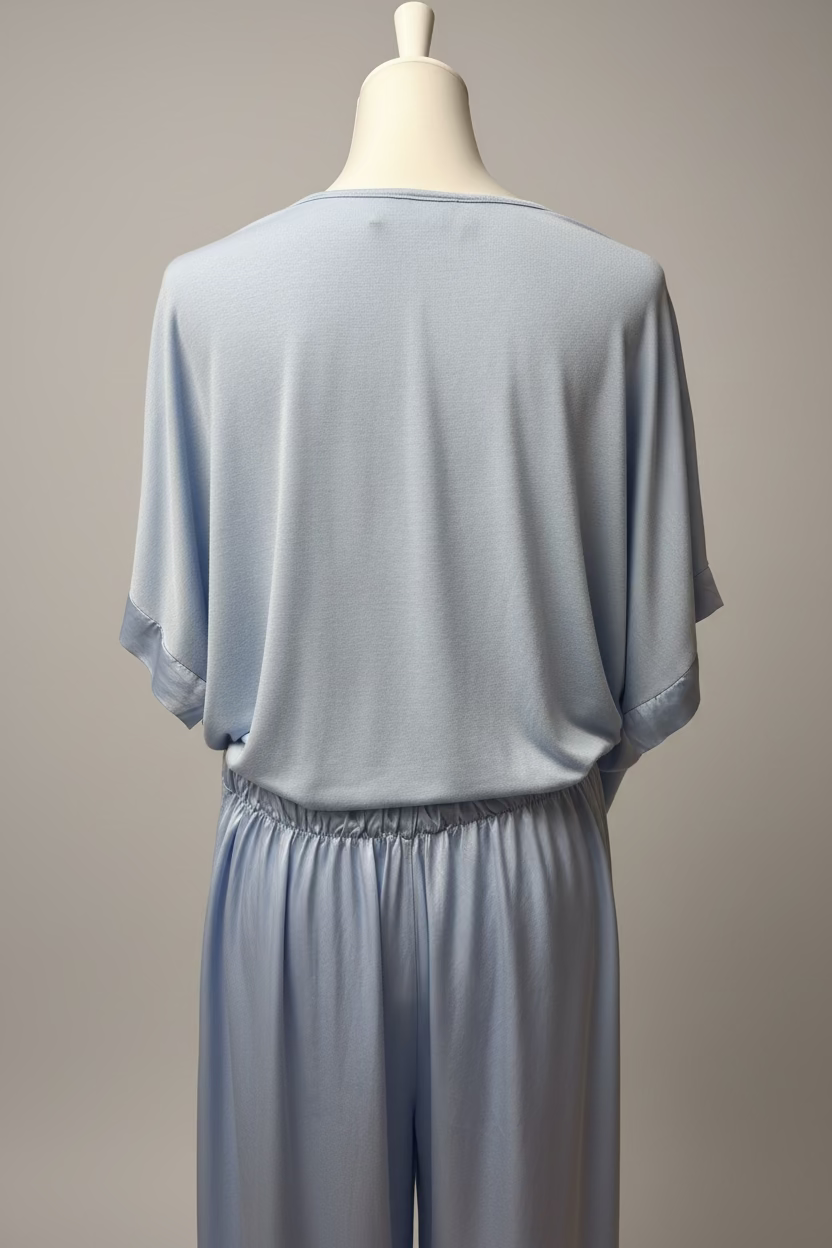 Zweiteiler Hose und Shirt