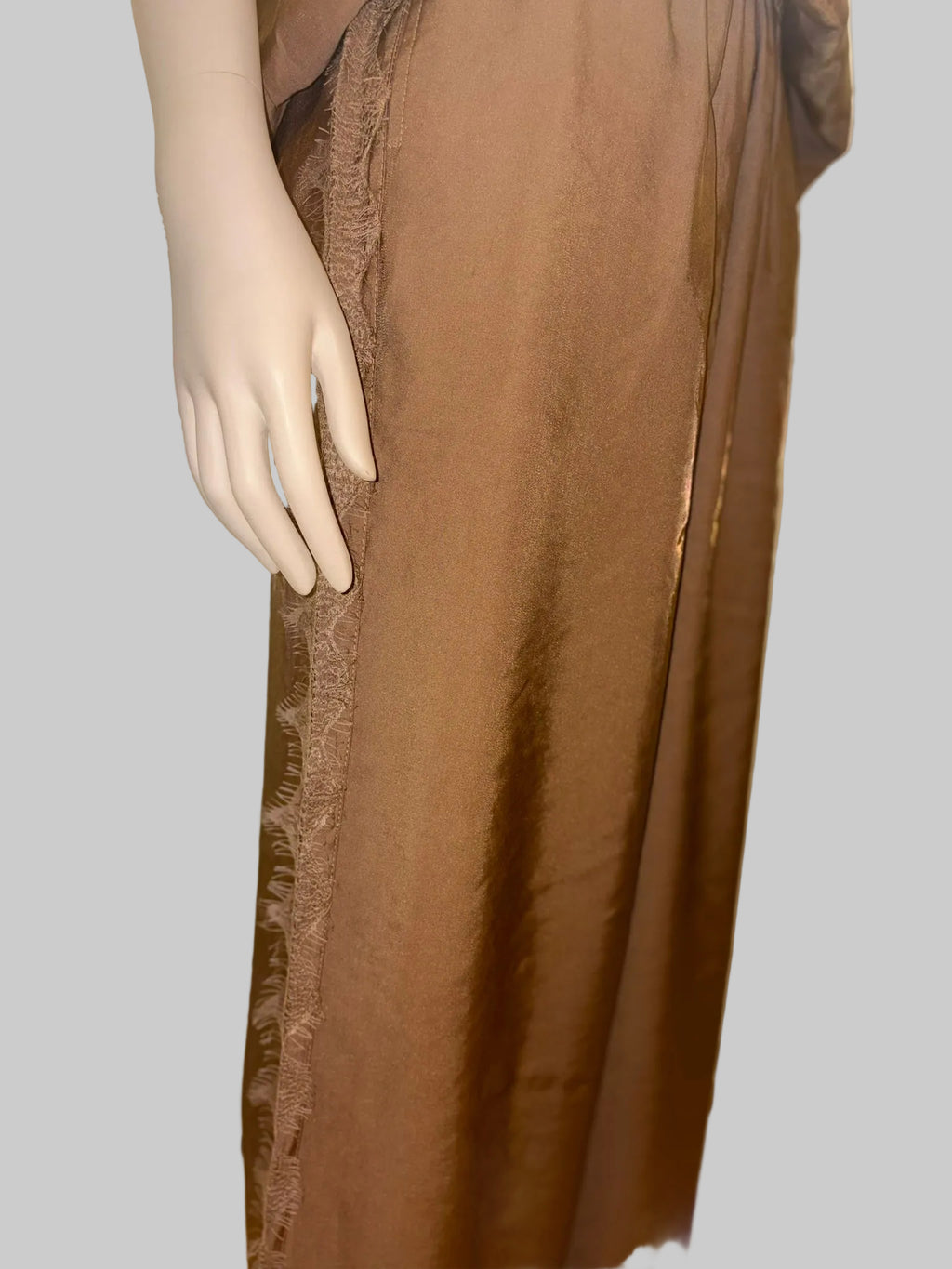 Zweiteiler – Hose & Shirt in Metallic-Kupfer