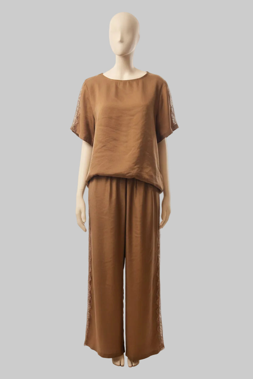 Zweiteiler – Hose & Shirt in Metallic-Kupfer
